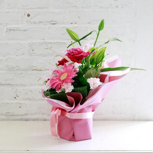 �s���N��������ꂽ�s���N�n���܂����A�����W3